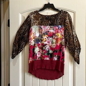 Calessa Floral/animal print pullover top